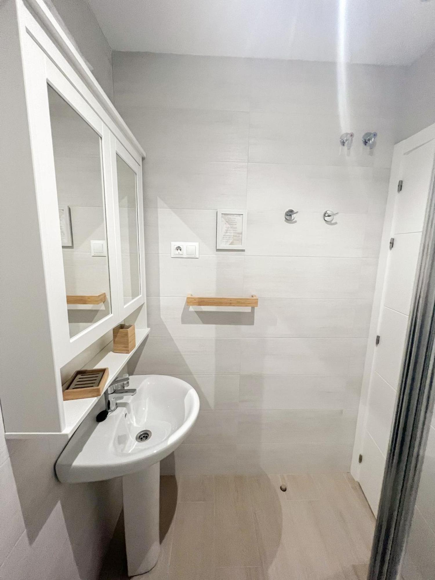 Апартаменти Cozy And Modern Family Flat Carihuela Торремолінос Екстер'єр фото
