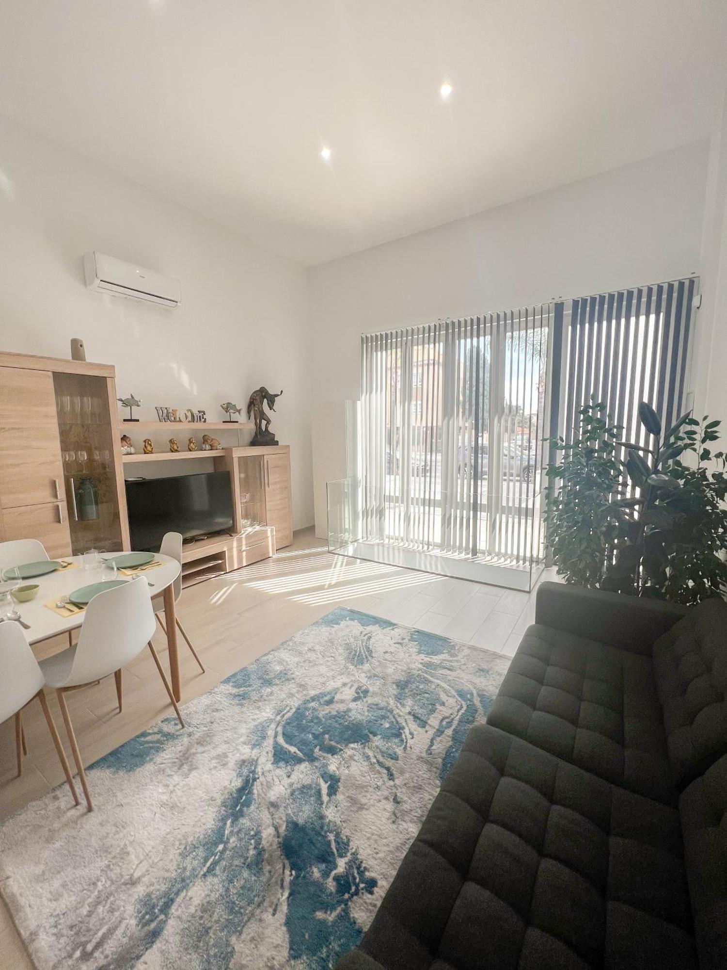 Апартаменти Cozy And Modern Family Flat Carihuela Торремолінос Екстер'єр фото
